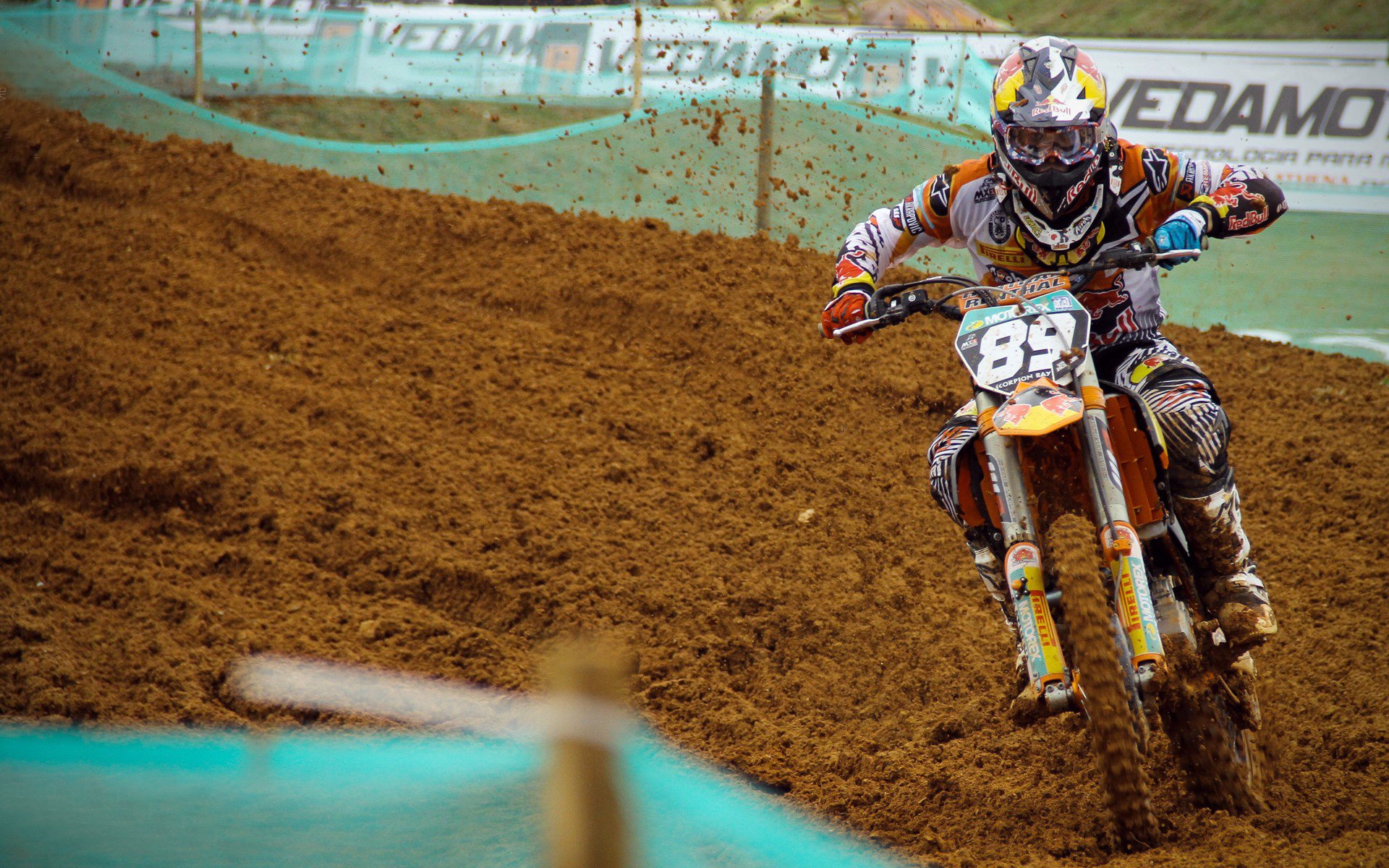 德甲强强对话:攻防精彩如电影般震撼,德甲 打架